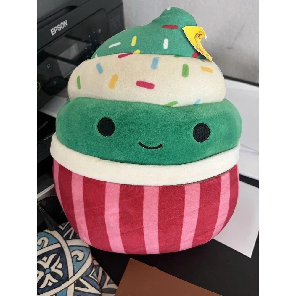EUC Squishmallow Chantel Christmas‎ Cupcake 12